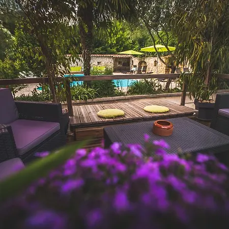 Holiday home Maison De Vacances Tour'n'sol Grospierres