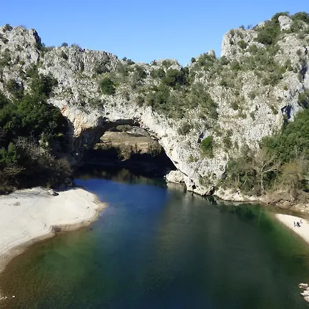 Maison De Vacances Tour'n'sol Holiday home Grospierres