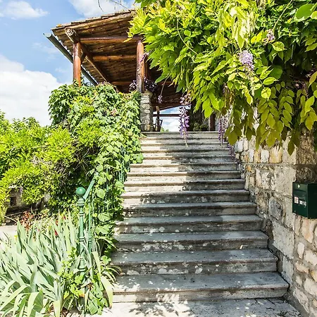 Maison De Vacances Tour'n'sol Holiday home *